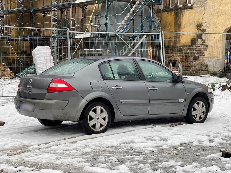 Gebraucht Renault Mégane II 113 PS (83 kW) 2006 Grau Limousine