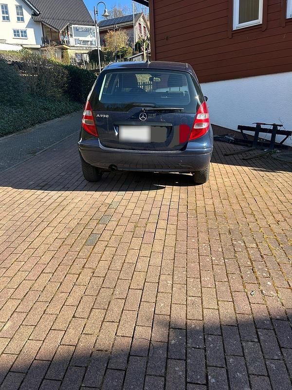 Gebraucht Mercedes A150 95 PS (69 kW) 2007 Blau Limousine