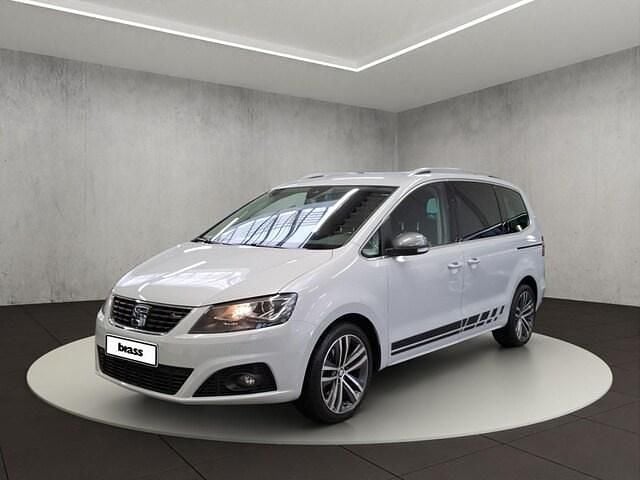 White silber metallic Gebraucht 2020 Seat Alhambra XCELLENCE Van / Kleinbus | 26.400 € (Superpreis) - Bild 1/4