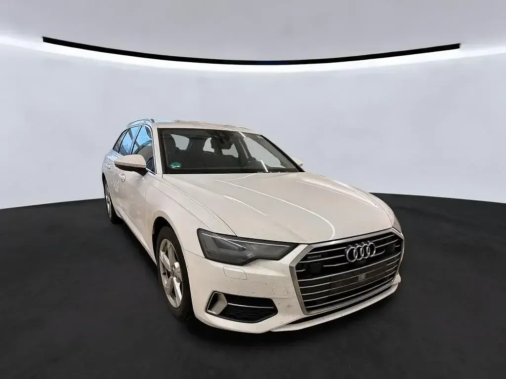 Gebraucht Audi A6 Sport 299 PS (219 kW) 2022 Ibisweiss Kombi