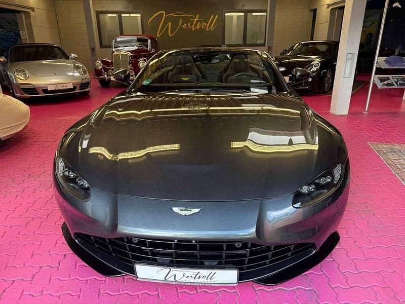Xenon grey Gebraucht 2021 Aston Martin V8 Coupé | 148.900 € - Bild 1/4