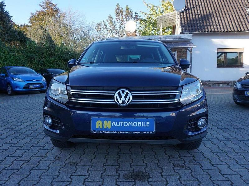 Night blue metallic Gebraucht 2015 VW Tiguan S SUV | 15.999 € (Fairer Preis) - Bild 1/4