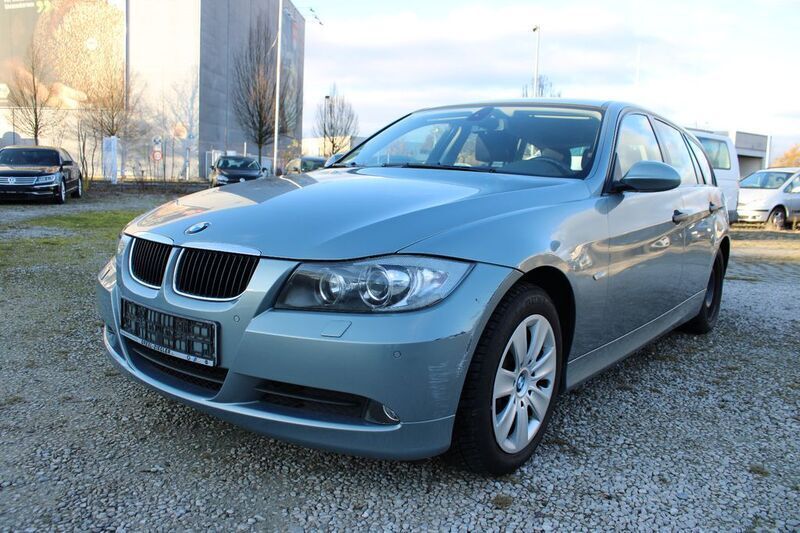 Grau Gebraucht 2006 BMW 320 Kombi | 2.490 € (Superpreis) - Bild 1/4