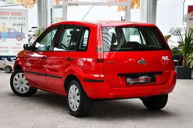 Gebraucht Ford Fusion Ambiente 68 PS (50 kW) 2004 Rot Kleinwagen
