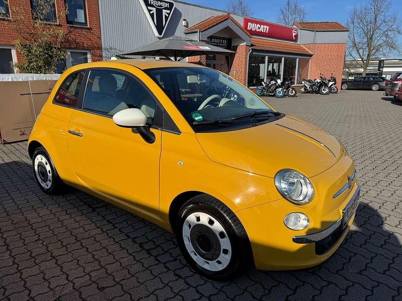 Gebraucht Fiat 500 69 PS (50 kW) 2012 Colore esterno (giallo ocra) Kleinwagen