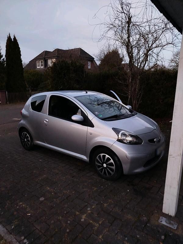 Gebraucht Mitsubishi Colt 69 PS (50 kW) 2007 Silber Kleinwagen