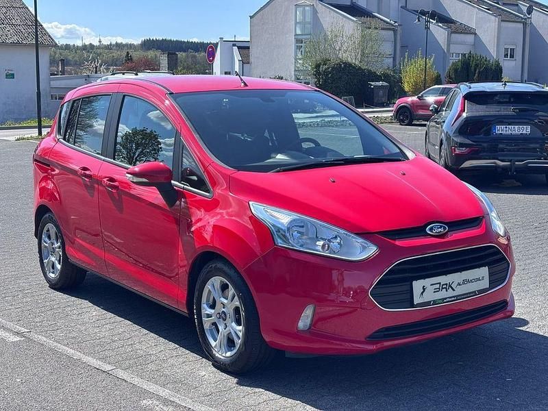 Second-hand Ford B-MAX Trend 101 CP (74 kW) 2013 Roșu Monovolum