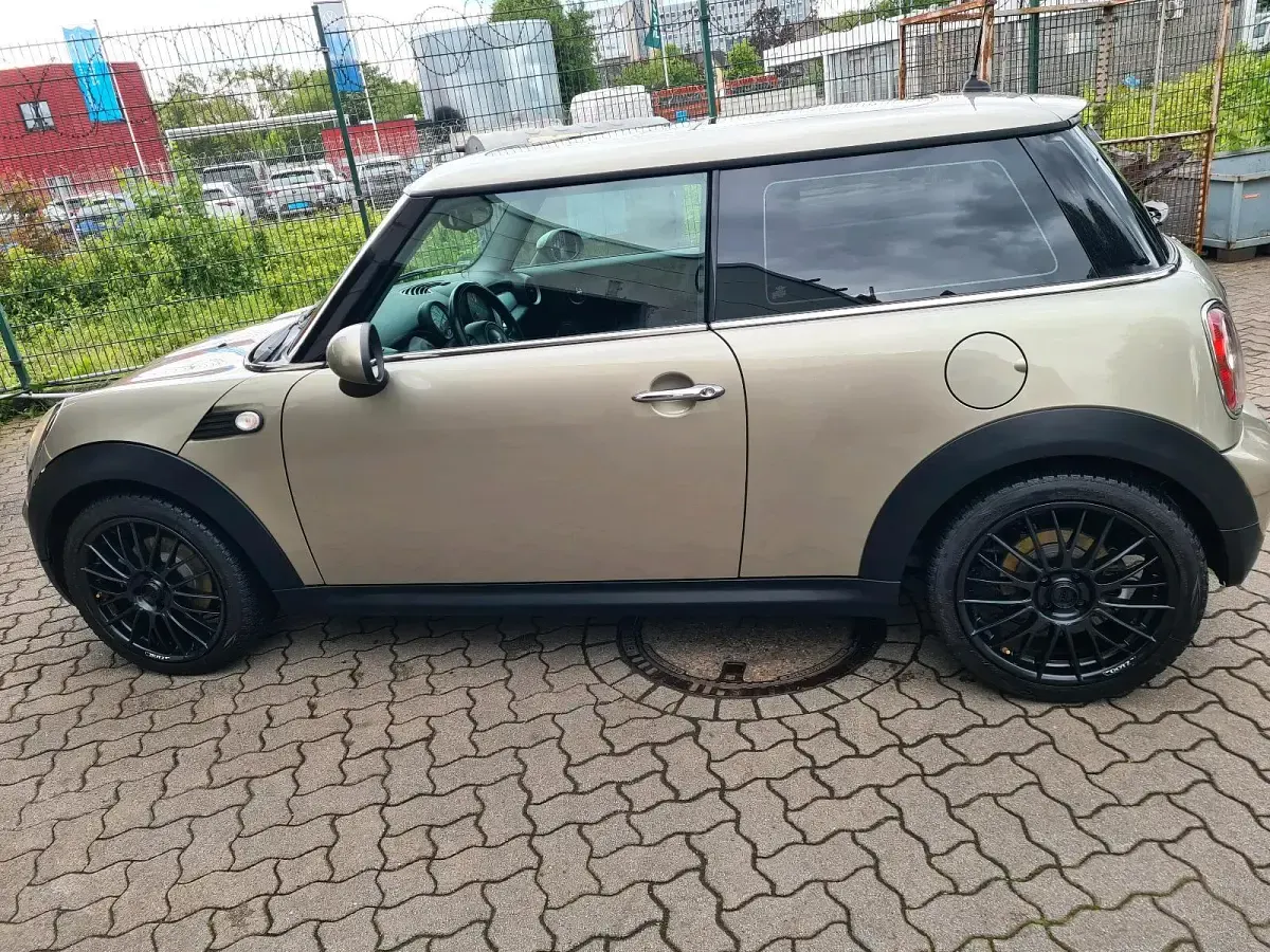 Gebraucht Mini Cooper 120 PS (88 kW) 2007 Andere farben Kleinwagen