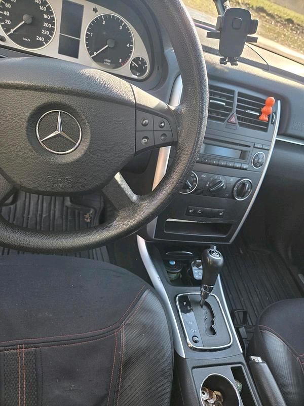 Gebraucht Mercedes B180 2007 Gold Van / Kleinbus