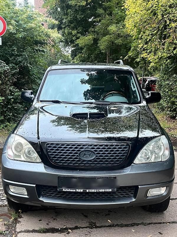 Schwarz Gebraucht 2005 Hyundai Terracan SUV | 2.800 € (Superpreis) - Bild 1/4