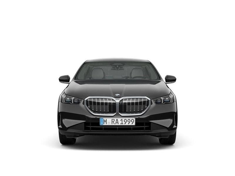 Gebraucht BMW 520 Comfort Edition 197 PS (144 kW) 2024 Schwarz Limousine
