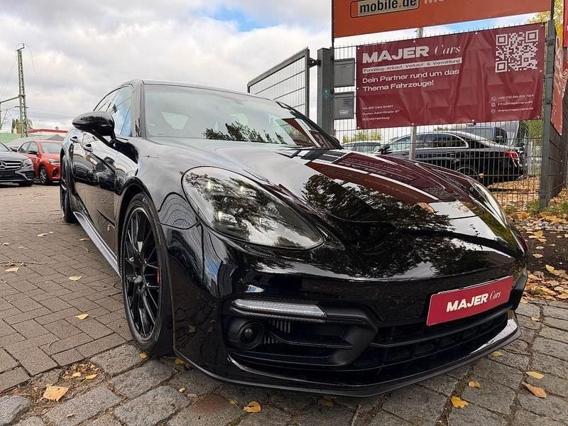 Schwarz Gebraucht 2020 Porsche Panamera Sport Turismo Limousine | 86.490 € (Fairer Preis) - Bild 1/3