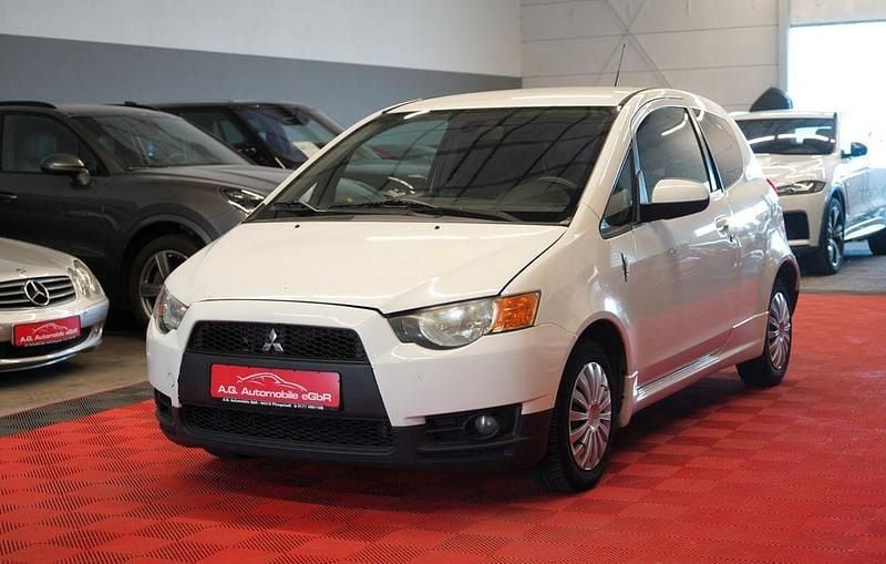 Weiß Gebraucht 2010 Mitsubishi Colt Kleinwagen | 1.950 € (Fairer Preis) - Bild 1/4