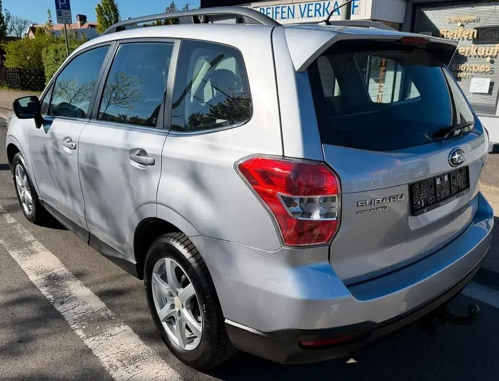 Second-hand Subaru Forester Active 150 CP (110 kW) 2014 Argintiu SUV