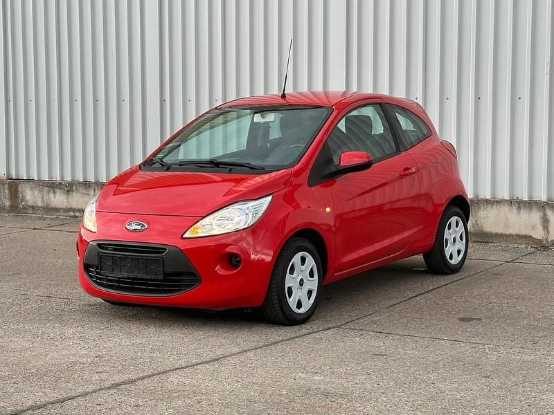 Gebraucht Ford Ka 69 PS (50 kW) 2014 Rot Kleinwagen