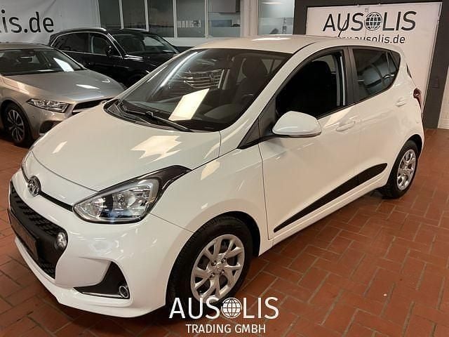 Weiß Gebraucht 2020 Hyundai i10 Premium Kleinwagen | 8.989 € (Guter Preis) - Bild 1/4