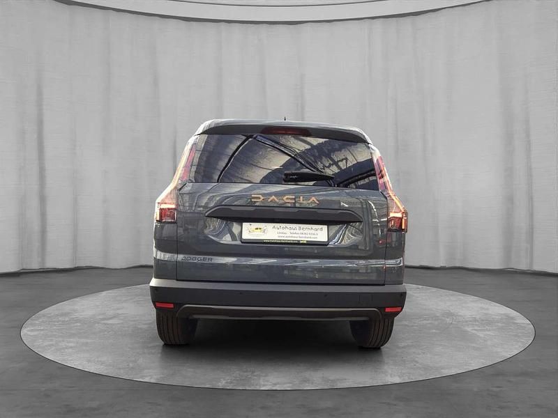 Neu Dacia Jogger Extreme 110 PS (80 kW) 2025 Dolomitgrau Van / Kleinbus
