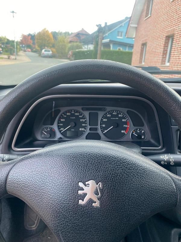 Gebraucht Peugeot 306 75 PS (55 kW) 1999 Blau Kleinwagen