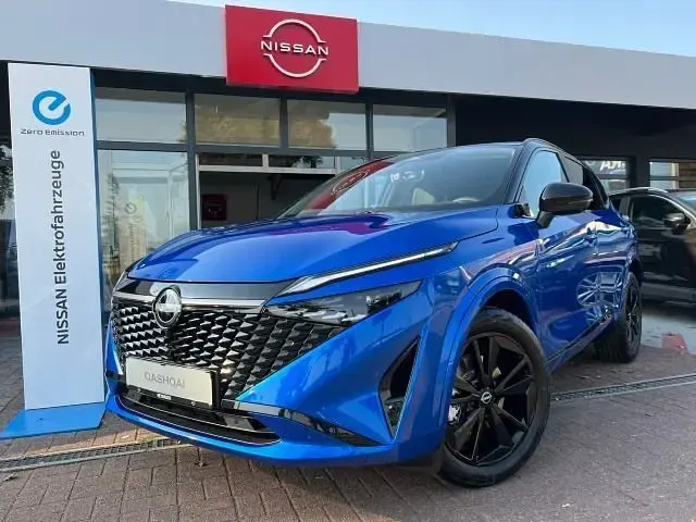 Neu Nissan Qashqai Comfort 204 PS (150 kW) 2026 Magnetic blue (m), kontrastfar SUV