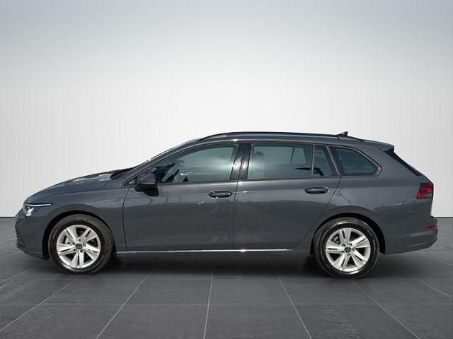 Gebraucht VW Golf VIII 131 PS (96 kW) 2023 Grau Kombi