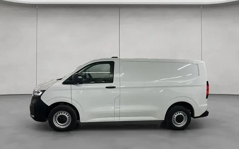 Neu VW T7 150 PS (110 kW) 2026 Weiß Van
