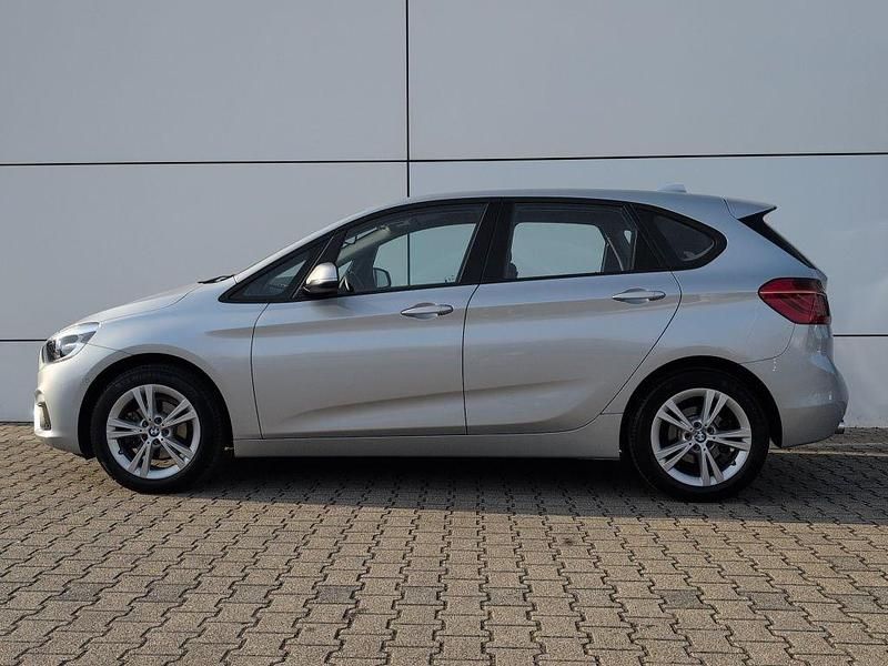 Gebraucht BMW 218 Active Tourer Sport Line 136 PS (100 kW) 2017 Silber Van / Kleinbus