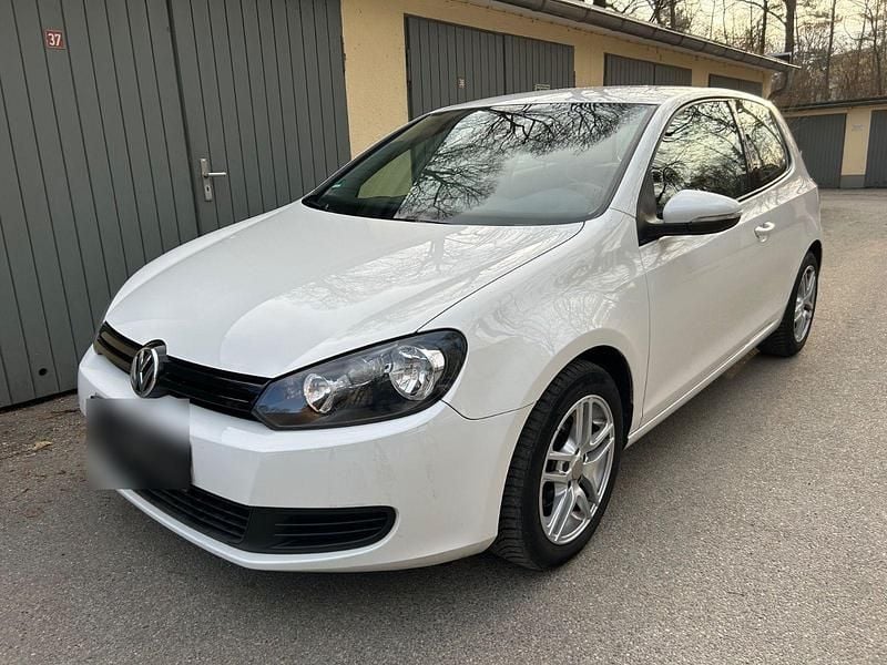 Gebraucht VW Golf VI Trendline 80 PS (58 kW) 2009 Weiß Kleinwagen