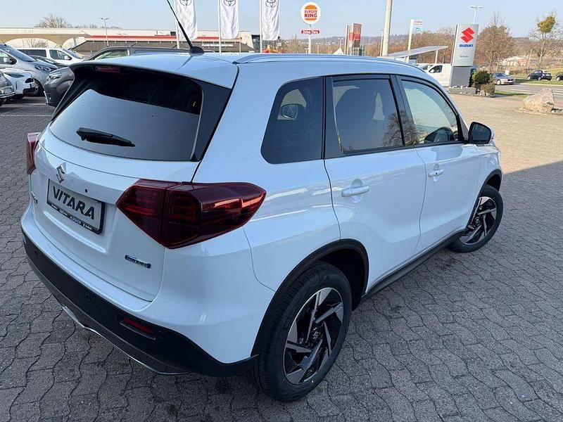 Neu Suzuki Vitara Comfort+ 110 PS (80 kW) 2026 Weiß SUV