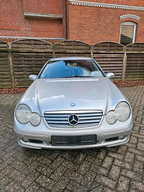 Gebraucht Mercedes C230 197 PS (144 kW) 2001 Grau Coupé