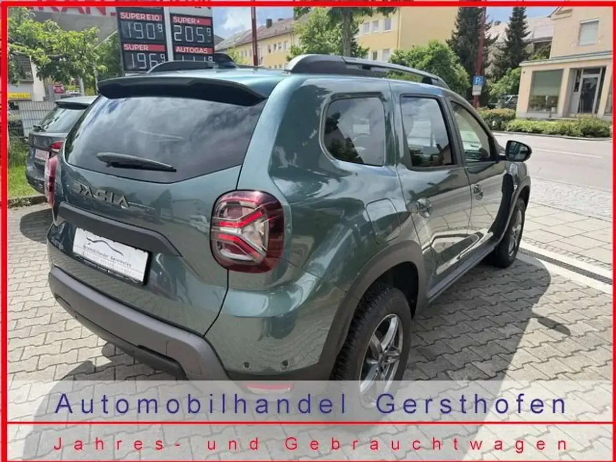 Usata Dacia Duster Journey 150 CV (110 kW) 2024 Verde SUV