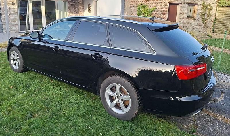 Gebraucht Audi A6 177 PS (130 kW) 2012 Schwarz Kombi