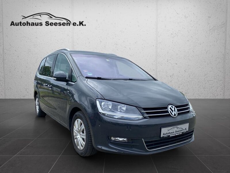 Grau Gebraucht 2014 VW Sharan Cup Van / Kleinbus | 8.790 € (Fairer Preis) - Bild 1/4