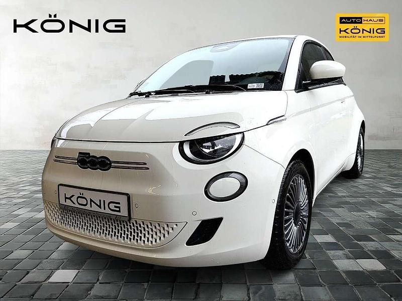 Second-hand Fiat 500e 86 kW (118 CP) 2023 Alb Hatchback