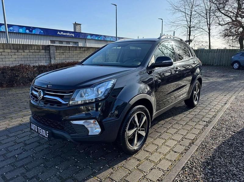 Gebraucht Ssangyong (KGM) Korando Sapphire 150 PS (110 kW) 2017 Space black mica lak SUV