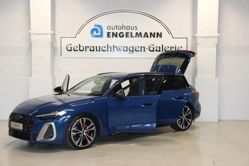 Gebraucht Audi A5 Edition .1 204 PS (150 kW) 2025 Blau Kombi