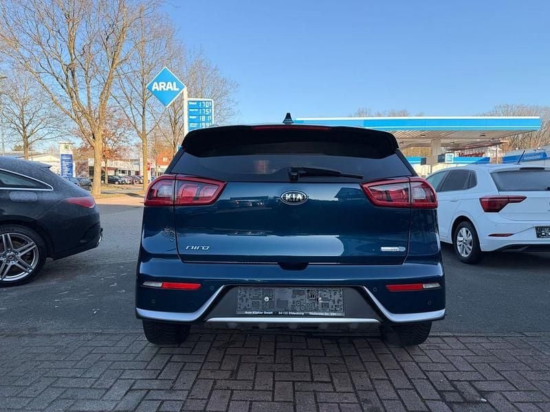 Gebraucht Kia Niro Spirit 105 PS (77 kW) 2018 Blau SUV