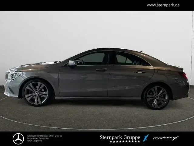 Gebraucht Mercedes CLA180 122 PS (89 kW) 2019 Grau Coupé