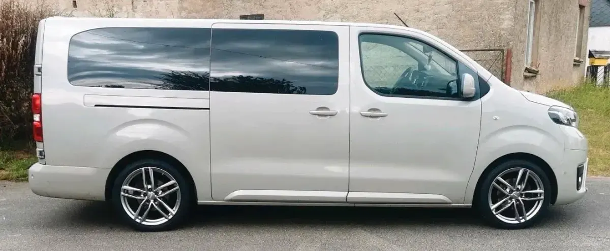 Usata Toyota Proace Verso 177 CV (130 kW) 2019 Grigio Station wagon