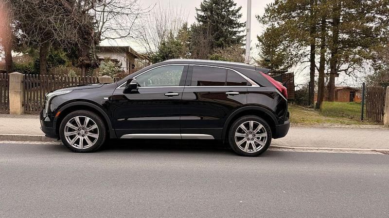 Gebraucht Cadillac XT4 174 PS (127 kW) 2022 Schwarz SUV
