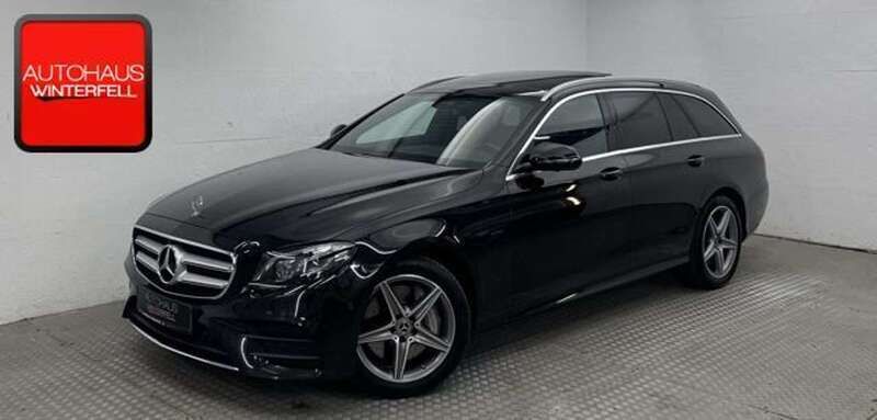 Schwarz Gebraucht 2020 Mercedes E300 AMG Kombi | 30.880 € (Guter Preis) - Bild 1/4