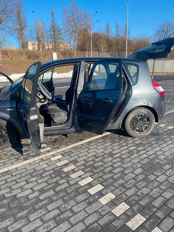 Gebraucht Renault Scénic II 113 PS (83 kW) 2005 Grau Van / Kleinbus