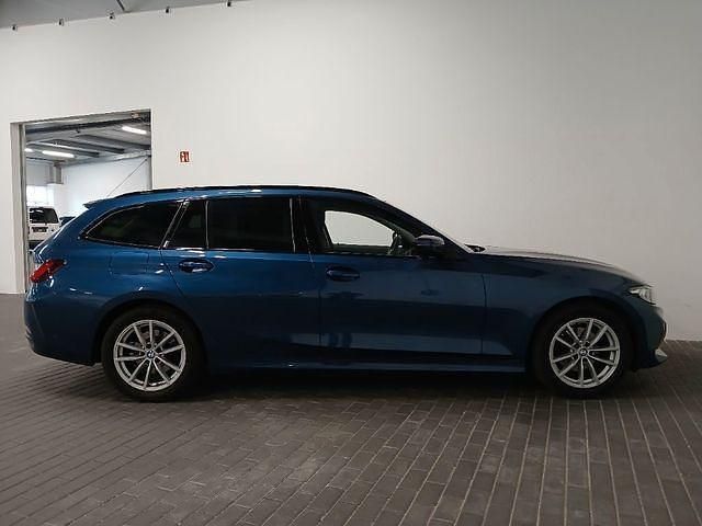 Gebraucht BMW 320 Shadowline 190 PS (139 kW) 2024 Blaukeine angabe Kombi