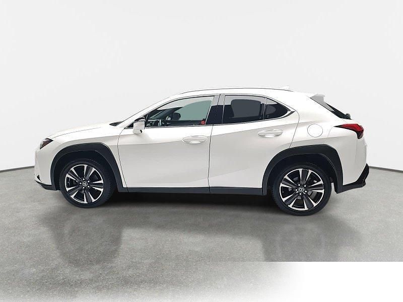 Gebraucht Lexus UX 145 PS (106 kW) 2020 Metallic SUV