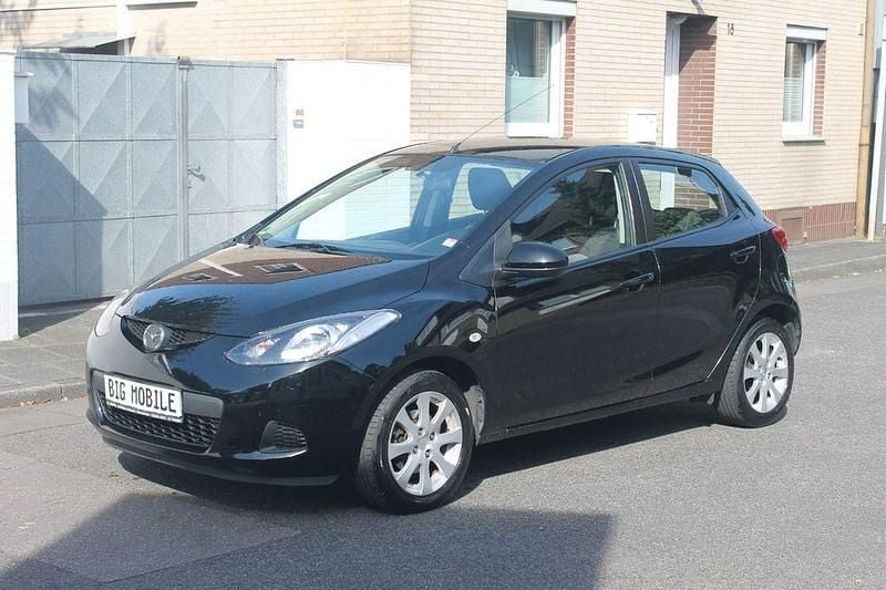 Gebraucht Mazda 2 Independence 75 PS (55 kW) 2009 Schwarz Limousine