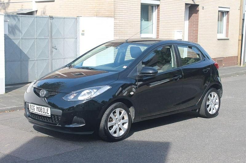 Schwarz Gebraucht 2009 Mazda 2 Independence Limousine | 2.990 € (Etwas zu teuer) - Bild 1/4