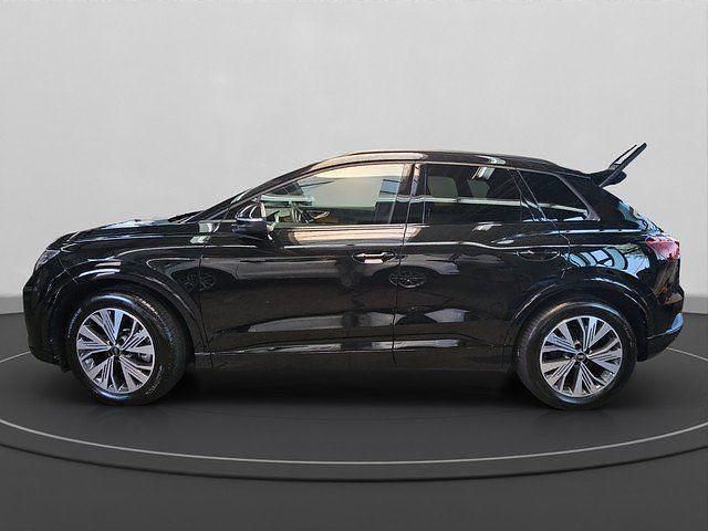 Gebraucht Audi Q4 e-tron Advanced 150 kW (204 PS) 2023 Schwarz SUV