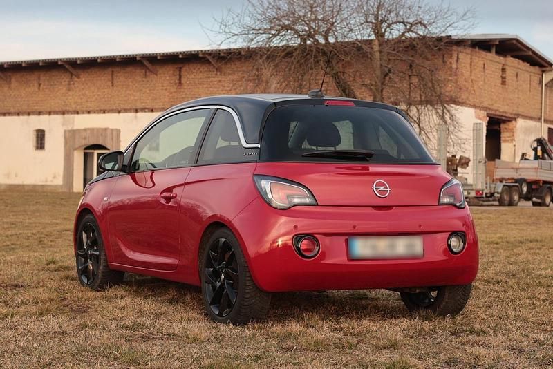 Gebraucht Opel Adam 70 PS (51 kW) 2017 Rot Kleinwagen