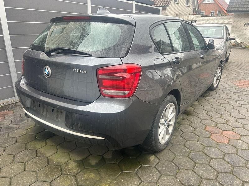 Gebraucht BMW 116 Efficient Dynamics 116 PS (85 kW) 2012 Grau Kleinwagen