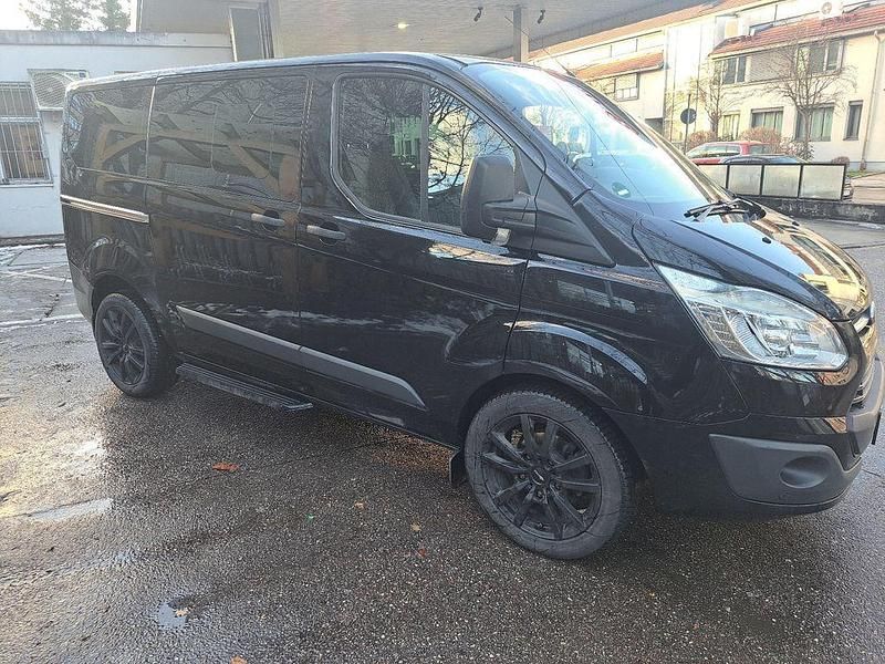 Gebraucht Ford Tourneo Trend 131 PS (96 kW) 2016 Schwarz Van / Kleinbus