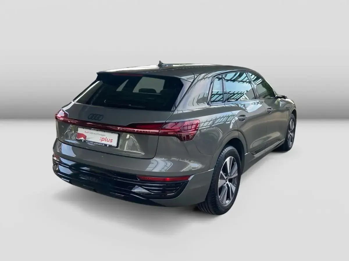 Brugt Audi Q8 e-tron Advanced Plus 300 kW (408 HK) 2023 Grå SUV